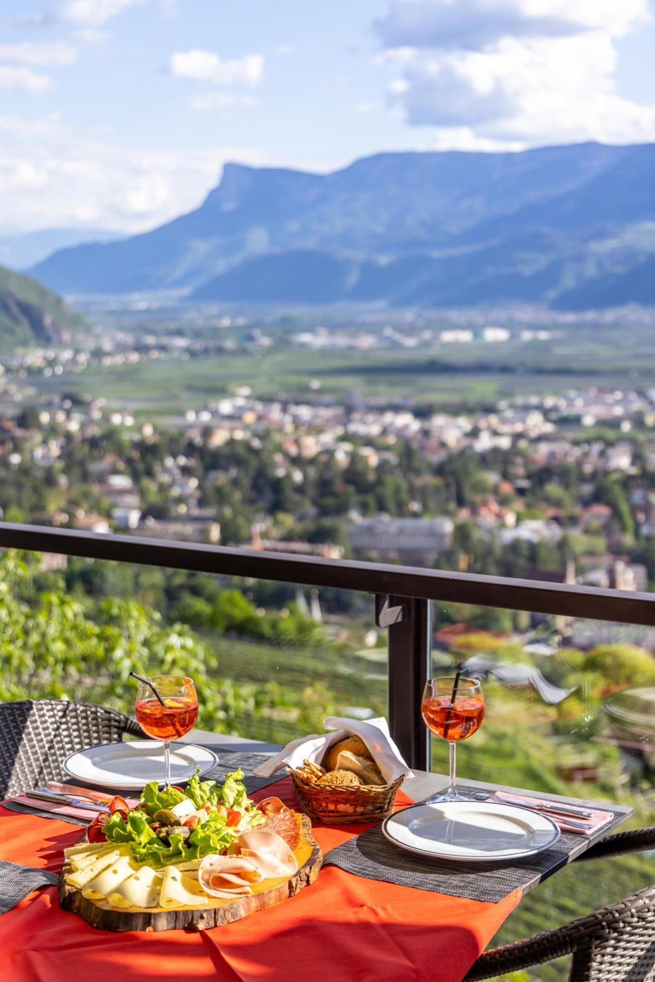 Hotel Panorama Dorf Tirol Exterior foto